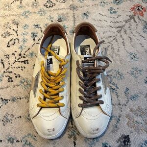 Golden Goose True Star Sneakers